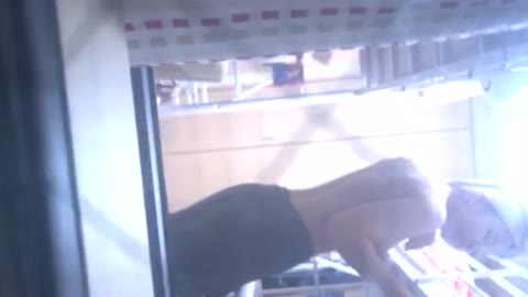         J●寮 若い子たちのお風呂上りと着替え盗撮
    