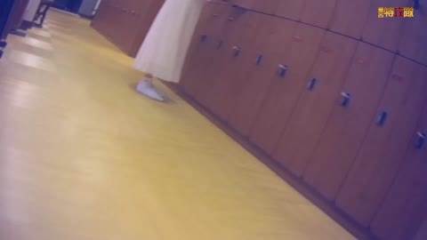         綺麗なお姉さんたちの裸体に密着【神降臨 Vol.085】
    