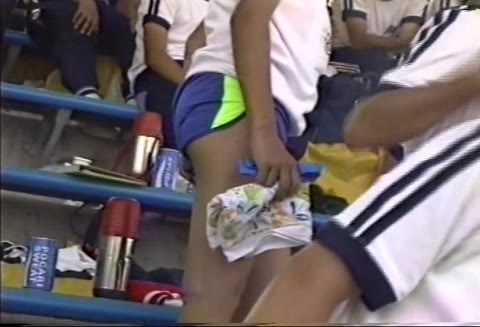         ●C陸上競技　観客席をズ－ム
    