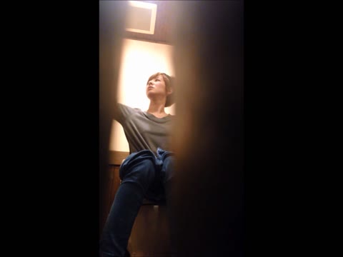         お姉さん達のトイレ盗撮③
    