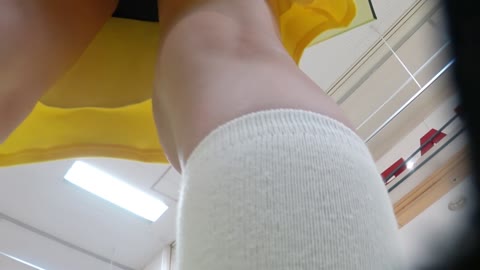         （PC/携帯対応）激レア会場で美少女の純白パンティ！！！
    