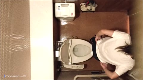         【期間限定】SS級少女達の危険な排泄シーン
    