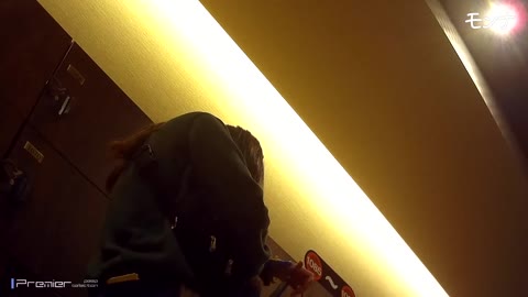         プリップリの肉質とマッシュルームなような肌【モンナさんの脱衣所潜入 第19弾】
    