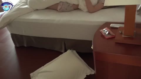         SS級美少女Eちゃん ロリちゃんロリちゃん
    