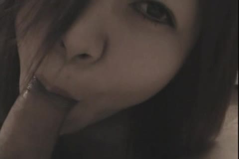         Wフェラ。ちんこを貪る２人
    