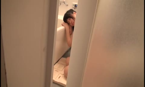         いもうとのミルクに睡眠薬。リアルドールと化した妹にやりたい放題
    