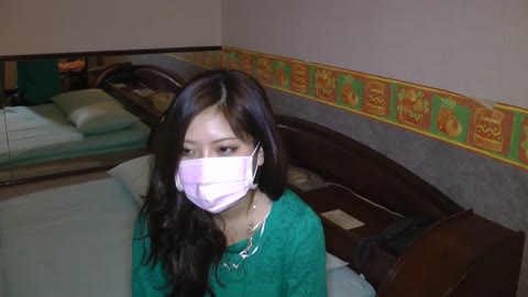         中出し専門ハメ師。街でナンパした今時の美人とホテルで中出しＳＥＸ
    