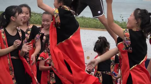         令和販売！！４Ｋ高画質！！ダンス！！サービスが凄い踊り子たち！！n150
    