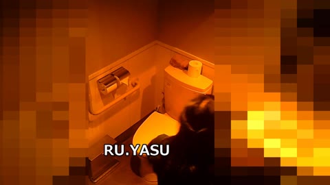         清楚美女が○ホジで彼氏にも見せないアヘ顔と…。
    