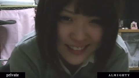         ♥タイプを探せ♥ ライブチャット (お小遣いが欲しくて‥制服JKパイパン急にピクッ!!幼い喘ぎ声)
    