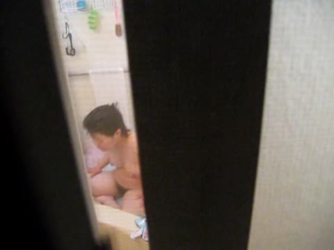         ムンクさんの突撃！美女ハンター Cace.01 VIP動画
    