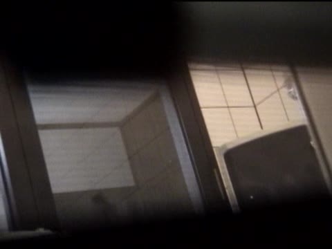         バスルームの写窓から vol.004
    