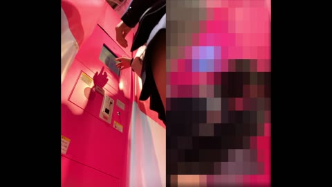         x年1組. 体育の前の休み時間.りある生着替え♪ほかパンチラ5作品
    