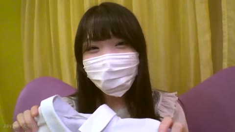         【幼膣】芸術的なパイパンマ♥コ【素人個撮・無】
    