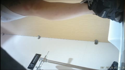         ★無★  妹子放尿 1
    