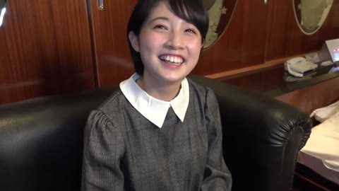         【無】清純な１９歳美少女が初ハメ撮り！開発されかけの透きとおるような美体に初生中出し！
    