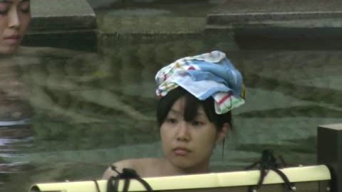         Peeping-Eyes Open Air Bath TO-4401_99
    