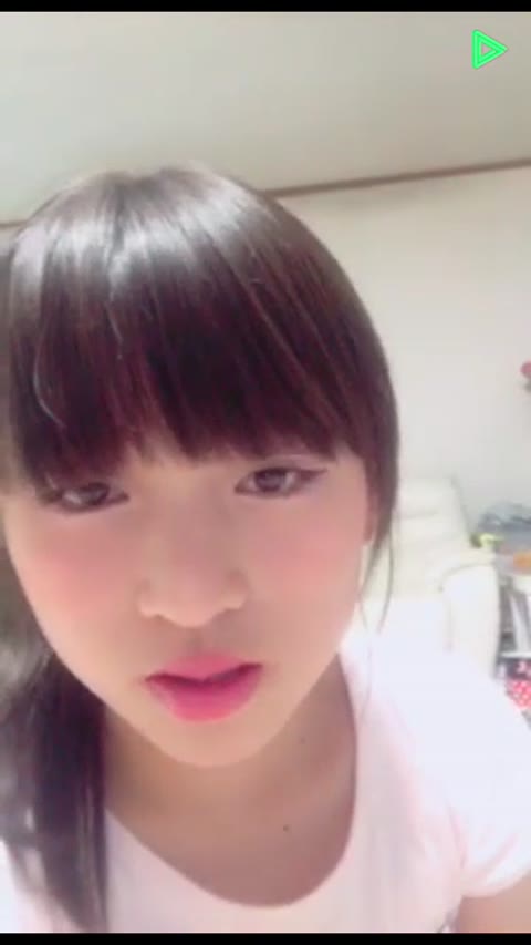         放送事故☆配信中にパンツと胸元ちらちら♪ｃｋ女子4本
    