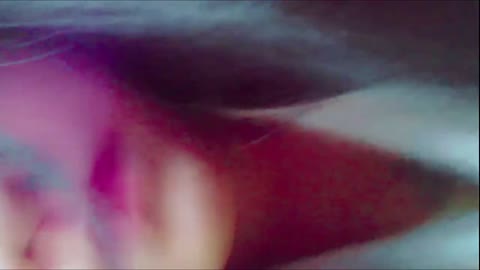         性に興味津々♬SNSで繋がった美少女しーちゃんと通話で初体験★ほか8作品
    