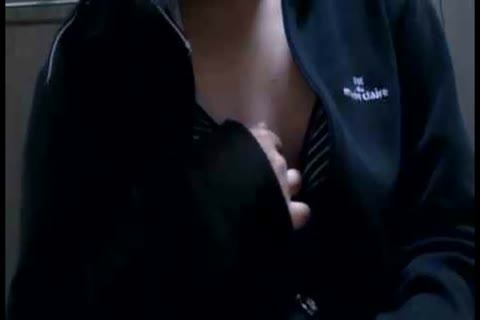         無）ライブSC学生【パイ揉みペンオナ】
    