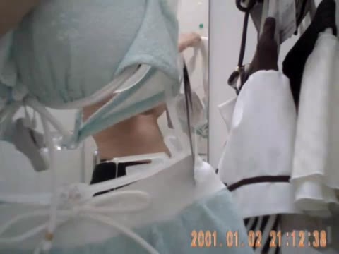         若い娘オンリー！水着試着室 その② 読モ級美少女のおっぱい 鏡の前でキメポーズ
    