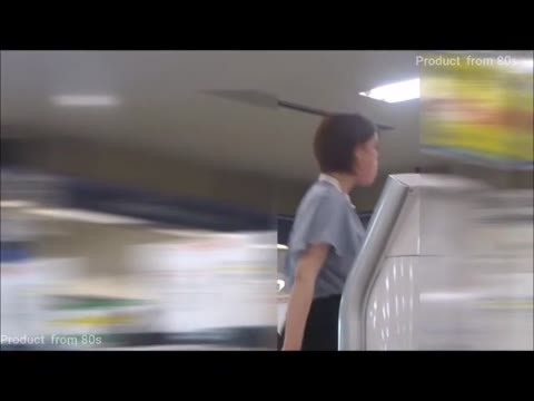         ショートヘア美人市役所職員のトイレ姿盗撮！
    