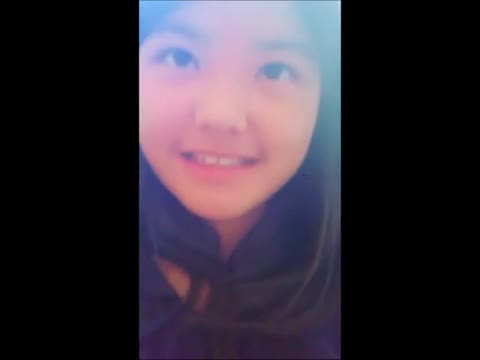         容姿端麗なえーすが言われるがまま触っちゃう
    