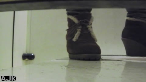         神降臨！史上最強の潜入かわや！vol.05
    