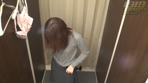         1919gogo 7425 Changing room
    