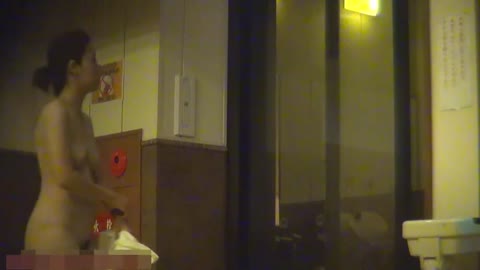         再【女風呂】美女が大勢いる★スーパー銭湯★盛合せ 0035 合法版
    