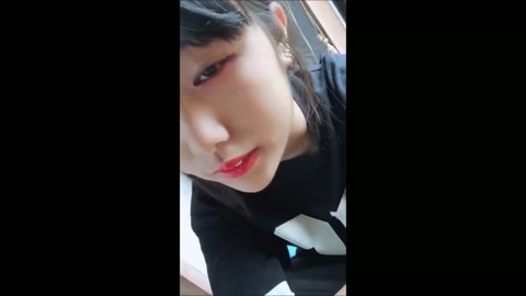         想像セックスでイっちゃう子
    