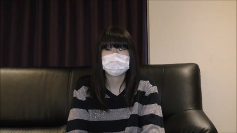         パイパンの少女ゆな１８歳★口内射精と正常位でハメます！淫語も言わせまくり！
    