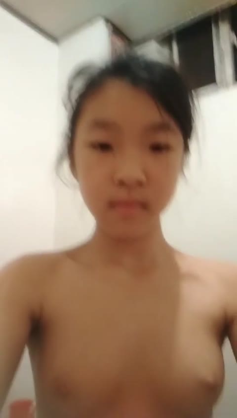         えっすこうがくねん・・お風呂で全見せ・・・
    