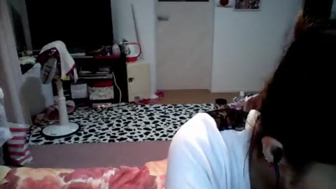         【リモ】切り忘れて生乳晒した生主1
    