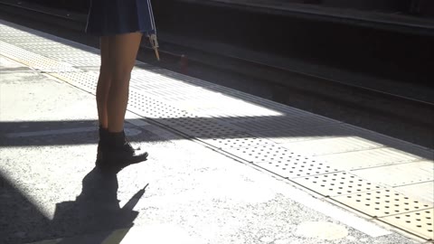         オウルさんの パンチラめくり撮り！ Vol.06
    