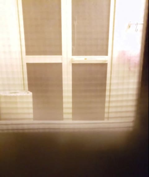         母と娘の民家風呂
    