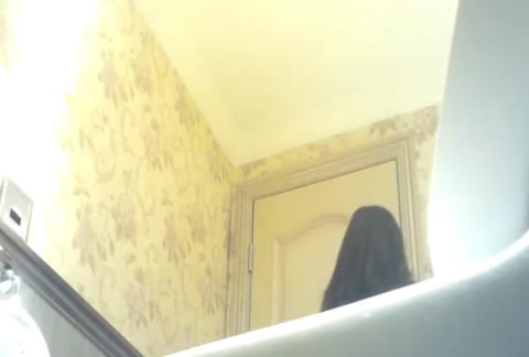         【トイレ盗撮】極上 美人キャバ嬢 尻うかし小便！いろいろ丸見え Ｔバック 81606
    