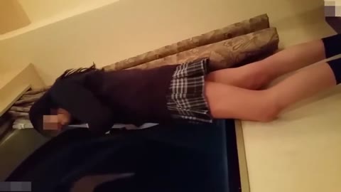         【無】ギャル系の現役JK3と生ハメ撮り
    