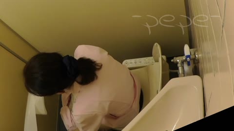         【至高洗面所盗撮】11 至高院内空爆 結構みなさん色んな事してるんですね！
    