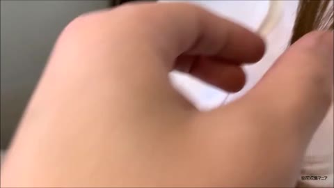         柔らかもちもちお乳のOLさんをお触り
    