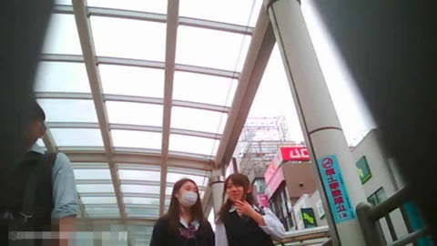         制服美少女専門！TRYKさんの密着！ストーキングＰチラ Vol.8
    