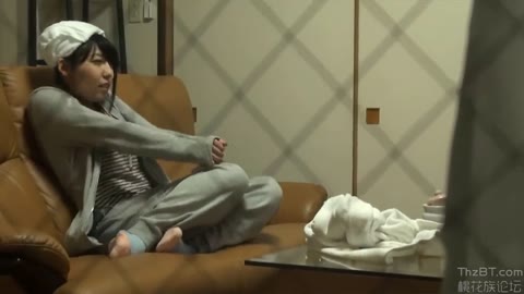         流出！最新素人ライブチャット掘り起こしシリーズ　その４
    