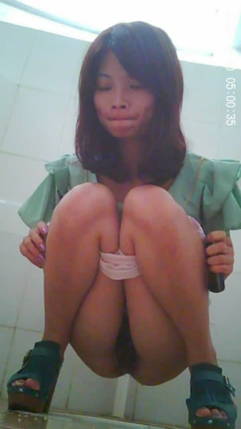         青岛自选商场便所3
    