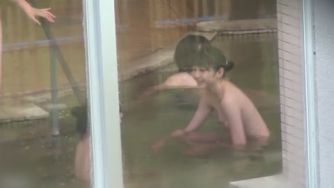         秘境温泉でc級ぐらいのアイドルっ娘の全裸を覗き見！他5本+, 体操服＆スク水のｃｋ！楽園動画＆画像＆着替え☆★☆他5作品, 若き乙女に人気のSPAに潜入！処女っぽいｃみたいな子発見☆★etc3作品
    