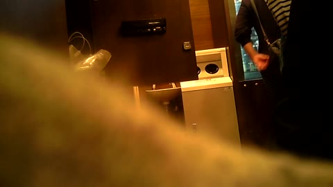         【脱衣所撮っ太郎の○撮日記　１日目】～いきなりS双子姉妹を撮っ太郎編～
    