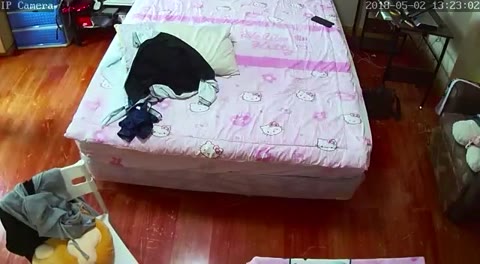         監視カメラの映像20
    