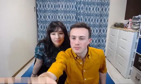         白人彼氏とうれしそうにエロ配信する日本人女…②【調子乗ってる絡み・59分】
    