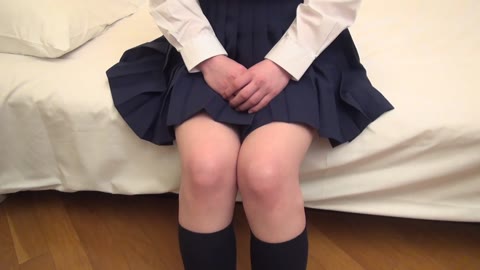         パイパン万個から愛液あふれる☆隠れスケベなJX美女と生ハメ撮り
    