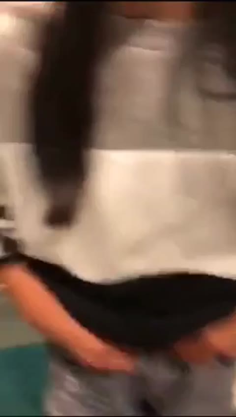         HD高画質②脱〇場編
    