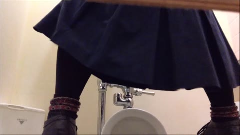         某有名大学女性洗面所 ajz012_01
    